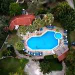 Sergios Aparthotel