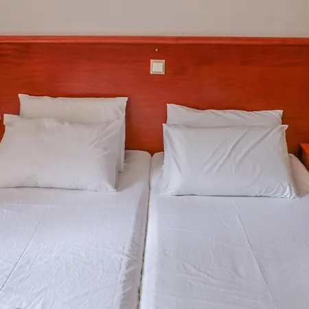 Sergios Aparthotel *