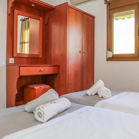 Sergios Aparthotel Koukounaries