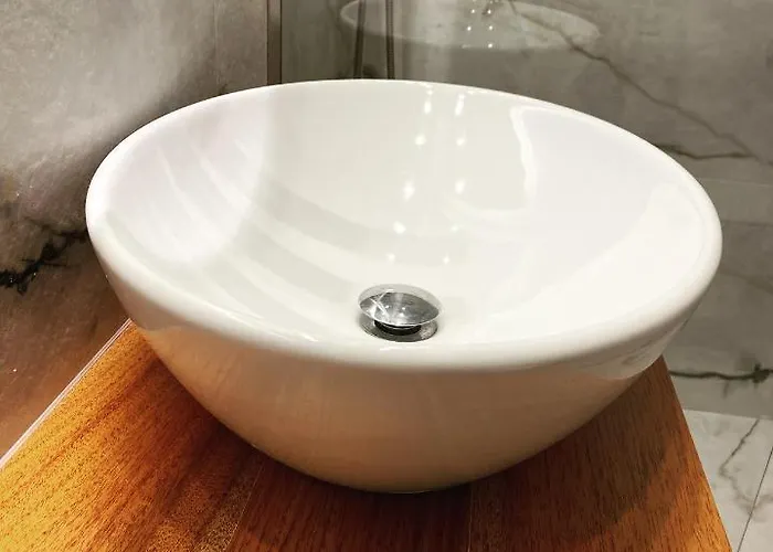 Sergios Aparthotel 4*