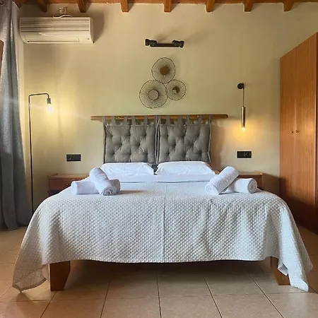 Sergios Aparthotel Koukounaries