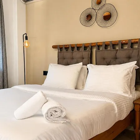 Aparthotel Sergios Koukounaries