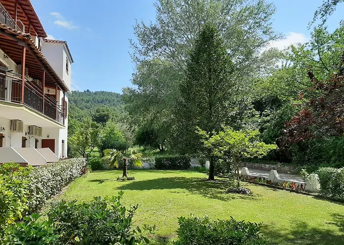 Sergios 4* Koukounaries