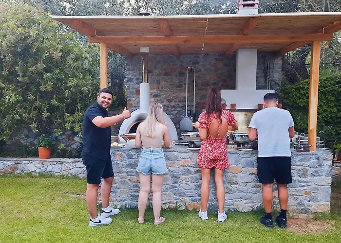 Sergios Aparthotel Koukounaries